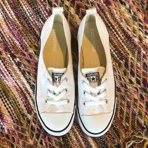NWOT Chuck Taylor Converse All Star | White